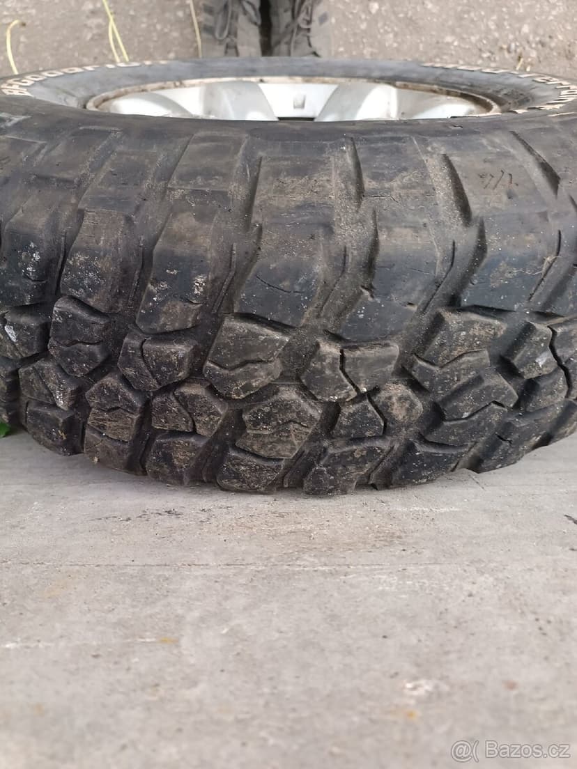 Offroad gumy MT 255/85 R16
