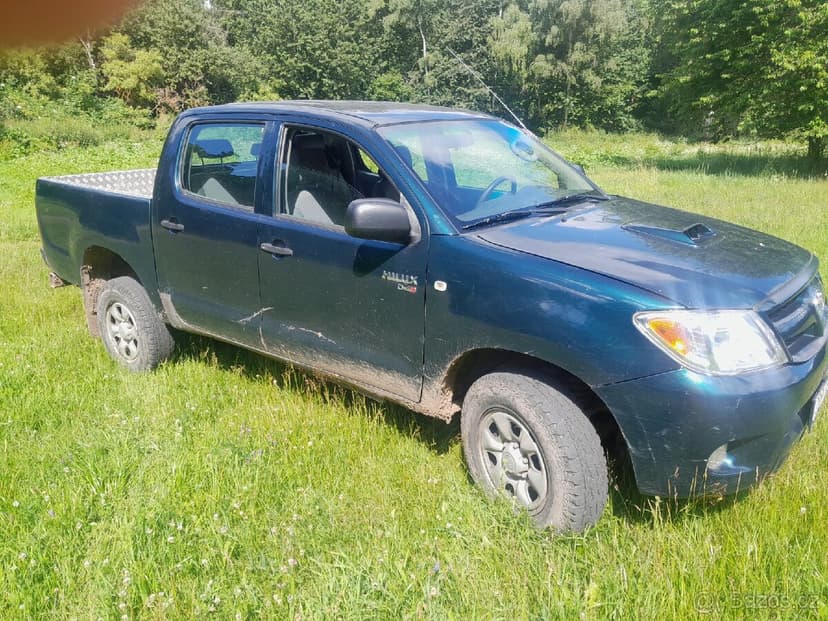 Toyota  hilux 2.5 d4d