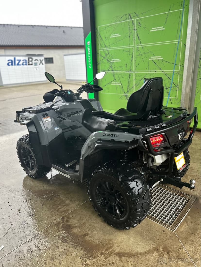 Čtyřkolka CF Moto 850XC