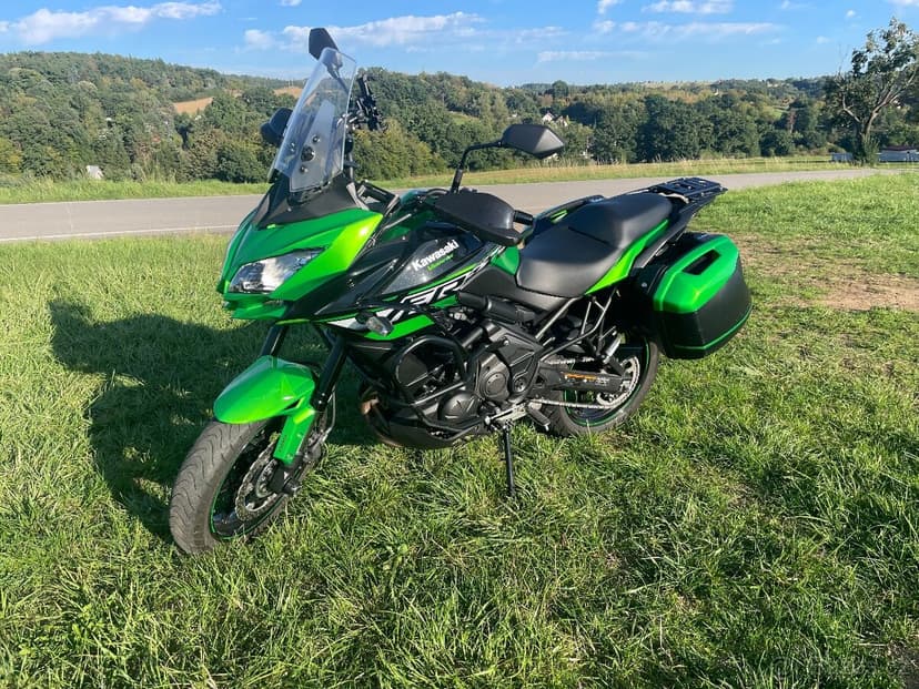 Kawasaki Versys 650, model 2018, zelená
