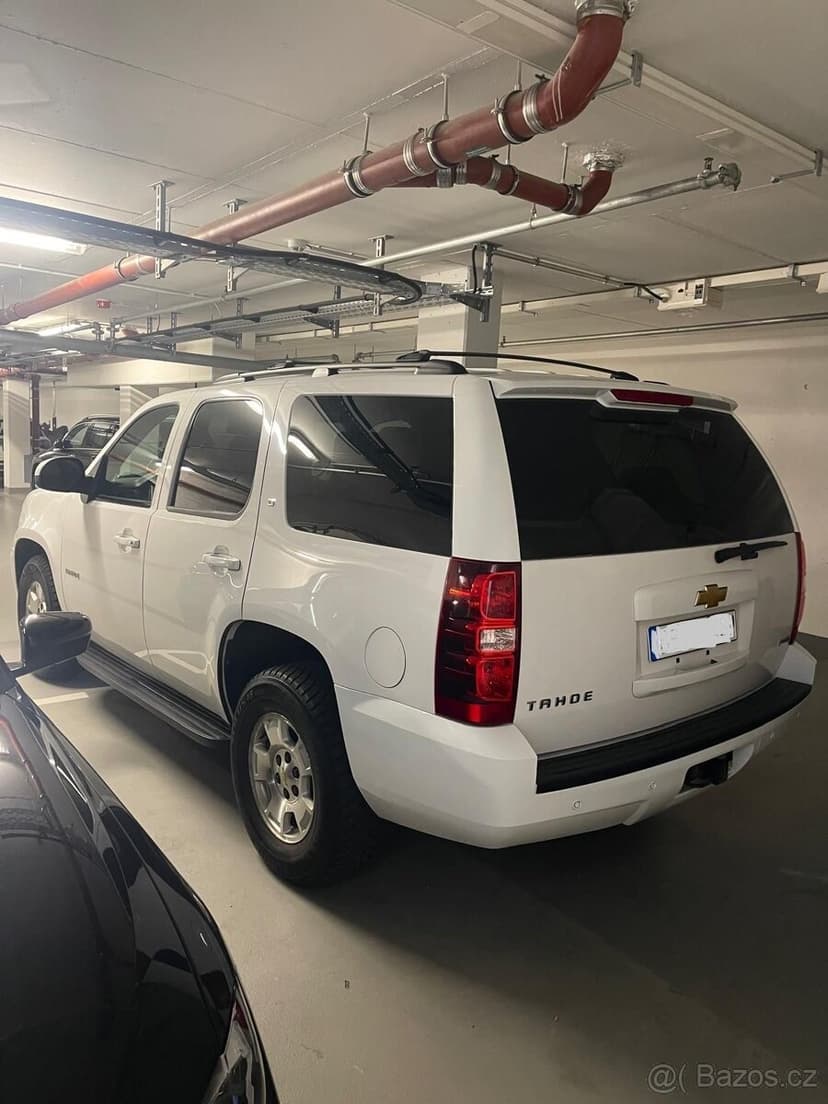 Chevrolet Tahoe  5.3 V8  R.V 2012