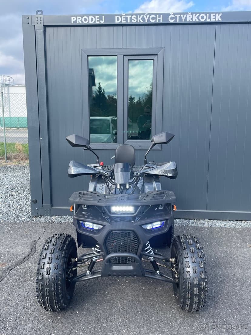 Dětská čtyřkolka Piranha Veyron 125cc Carbon model 2026