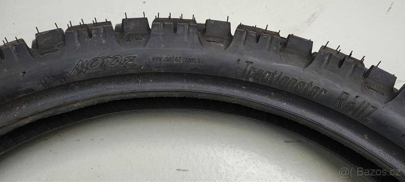 Pneu MOTOZ