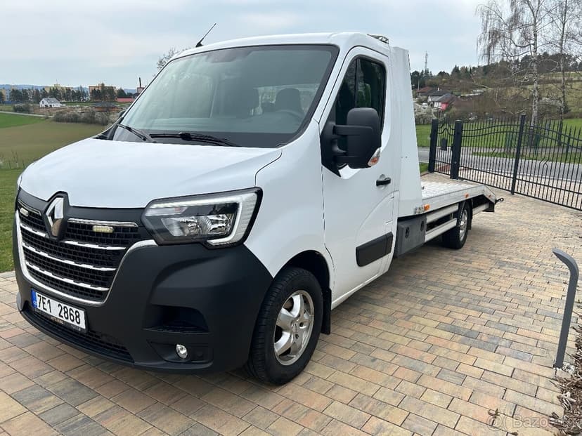 Renault Master - odtahovka