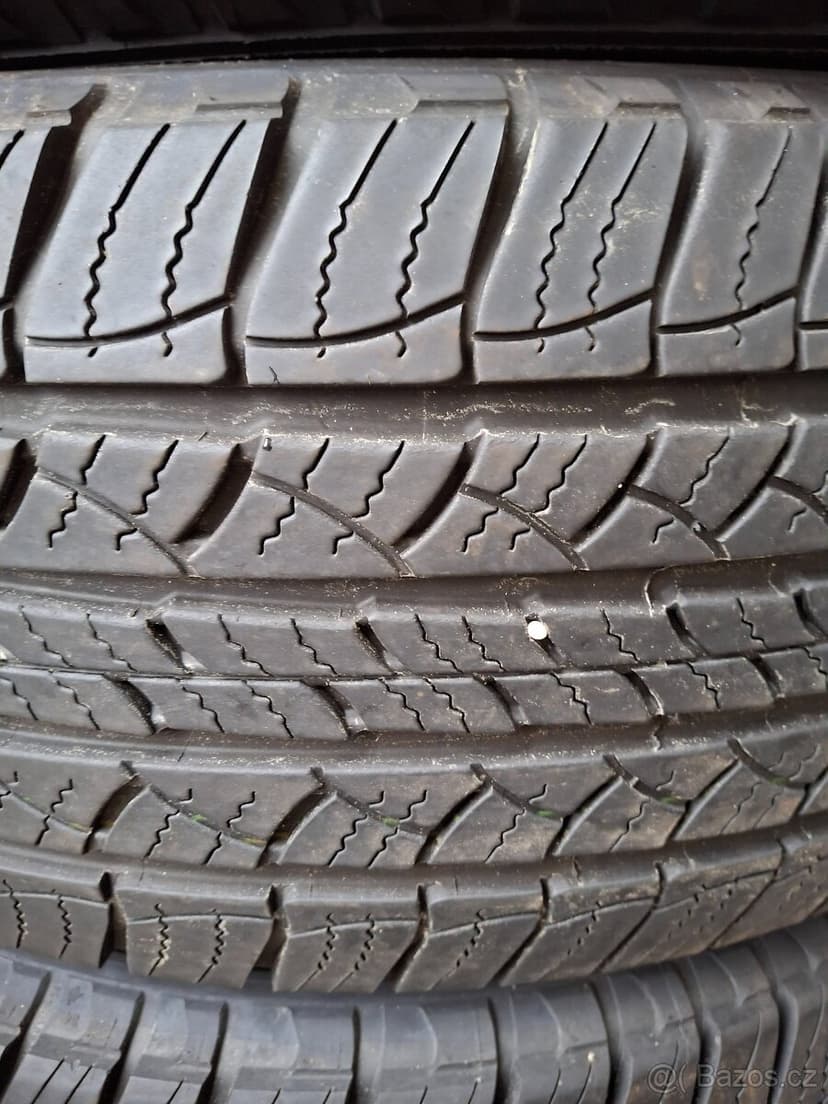 Pneumatiky 265/65/17