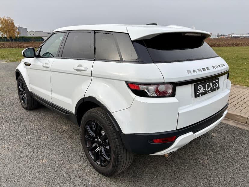 LAND ROVER EVOQUE 2.2 TD4 //2014 KŮŽE XENONY MERIDIAN SERVIS