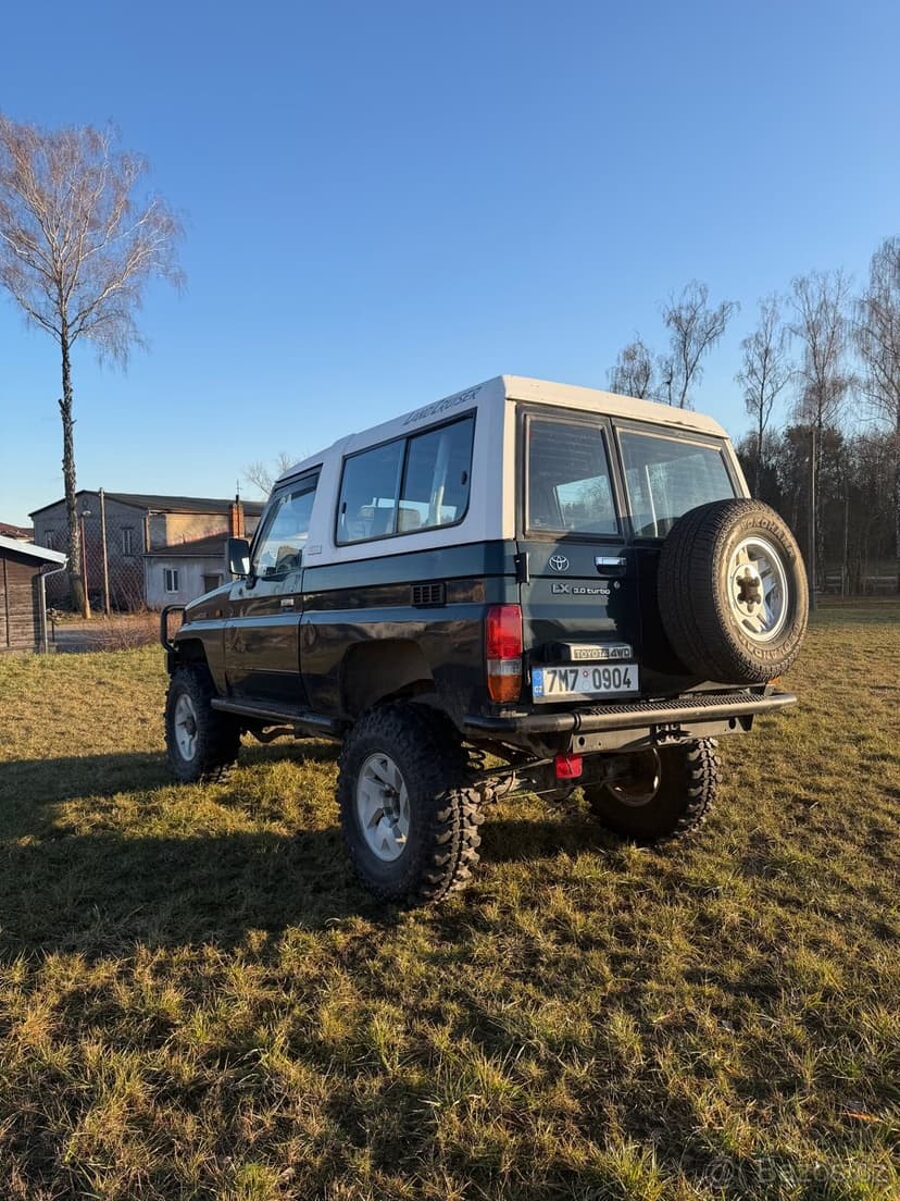 Toyota Land Cruiser KZJ 73