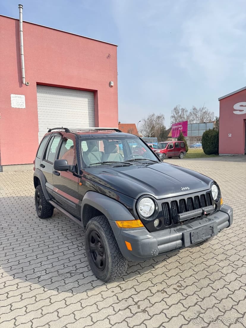 Jeep cherokee 2.8crd 120kw Manual