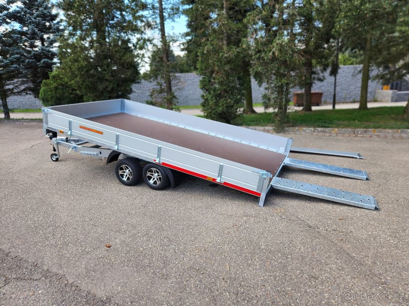 Sklopka Temared, ALU bočnice, 456x204cm, 2700kg, nájezdy