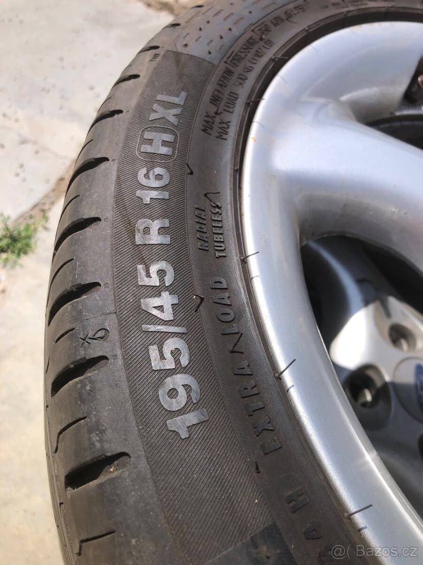 KOLA 4X108 195/45 R16 KRÁSNÉ ORIGINAL  FORD