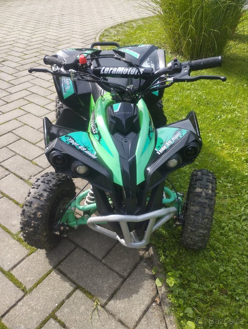 Dětská čtyřkolka 50 ccm