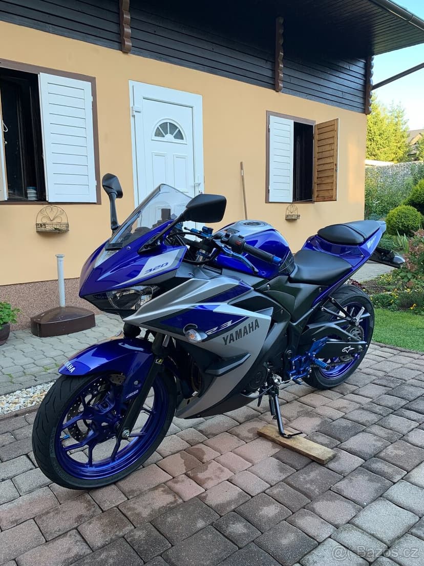 Yamaha YZF R3 2016 - TOP STAV