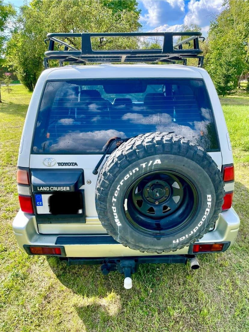 Toyota Land Cruiser J9 KZJ 90