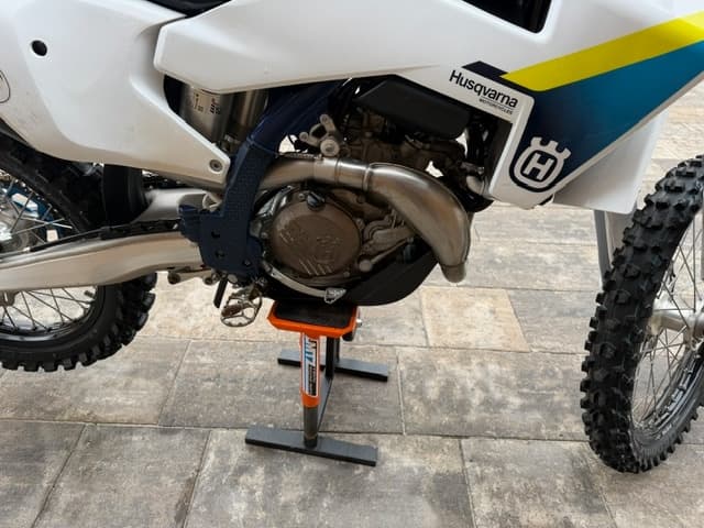 Husqvarna 450 FC 2025