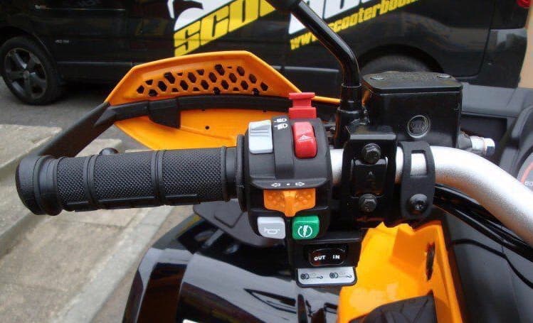 Čtyrkolka CAN-AM Outlander Max 1000 XT-P