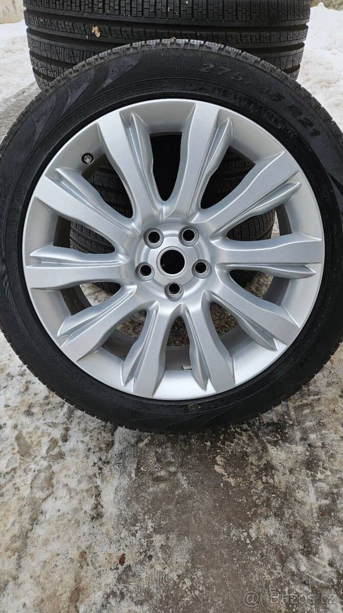 TOP ALU kola Land Rover 21" – 5×120, Pirelli 98 %