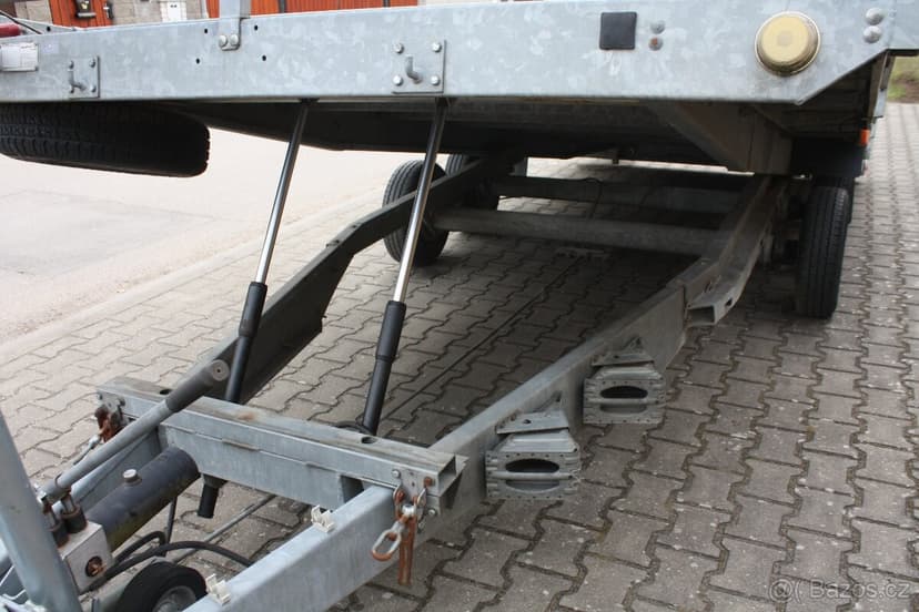 Agados Adam sklopka - 3.500Kg, první majitel, málo najeto