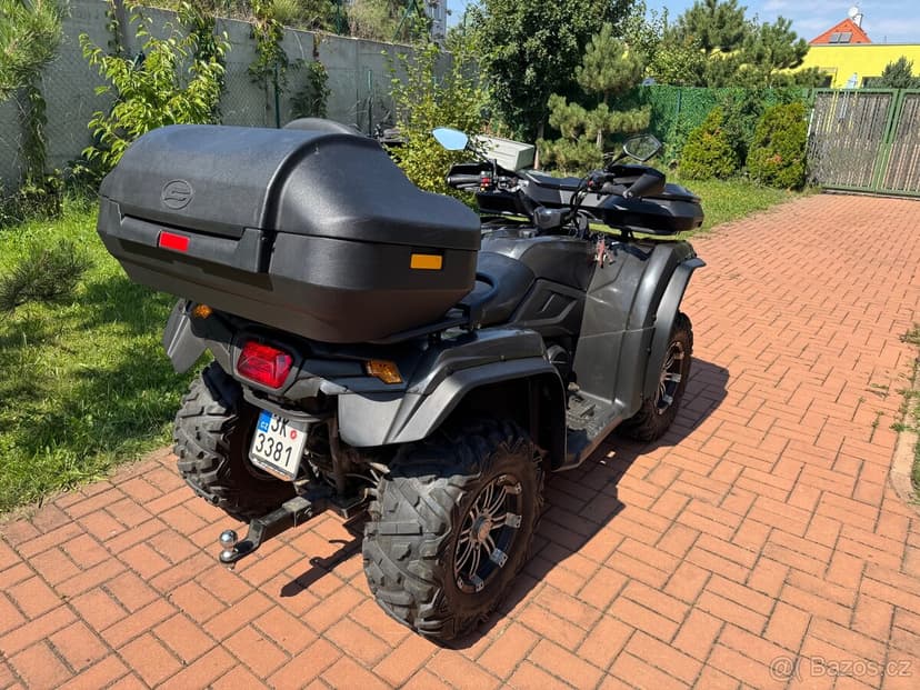 Čtyřkolka cf moto gladiátor x450