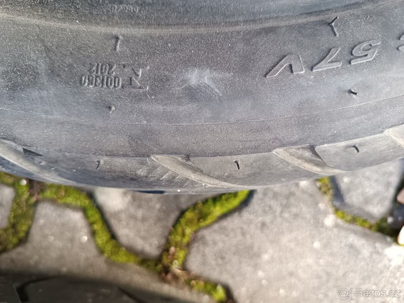 Prodám enduro  pneumatiky  Pirelli na motorku, jednotlivě