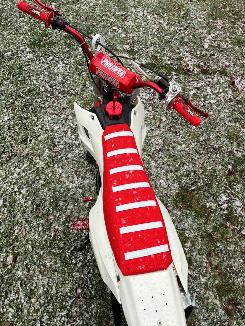 Pitbike Kayo TT140 s motorem stomp yx140