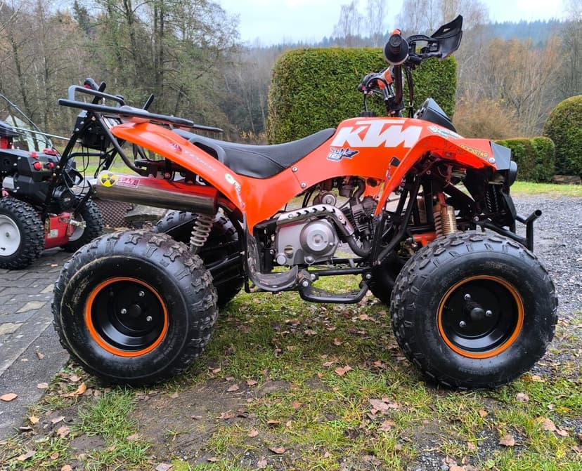 Dětská čtyřkolka