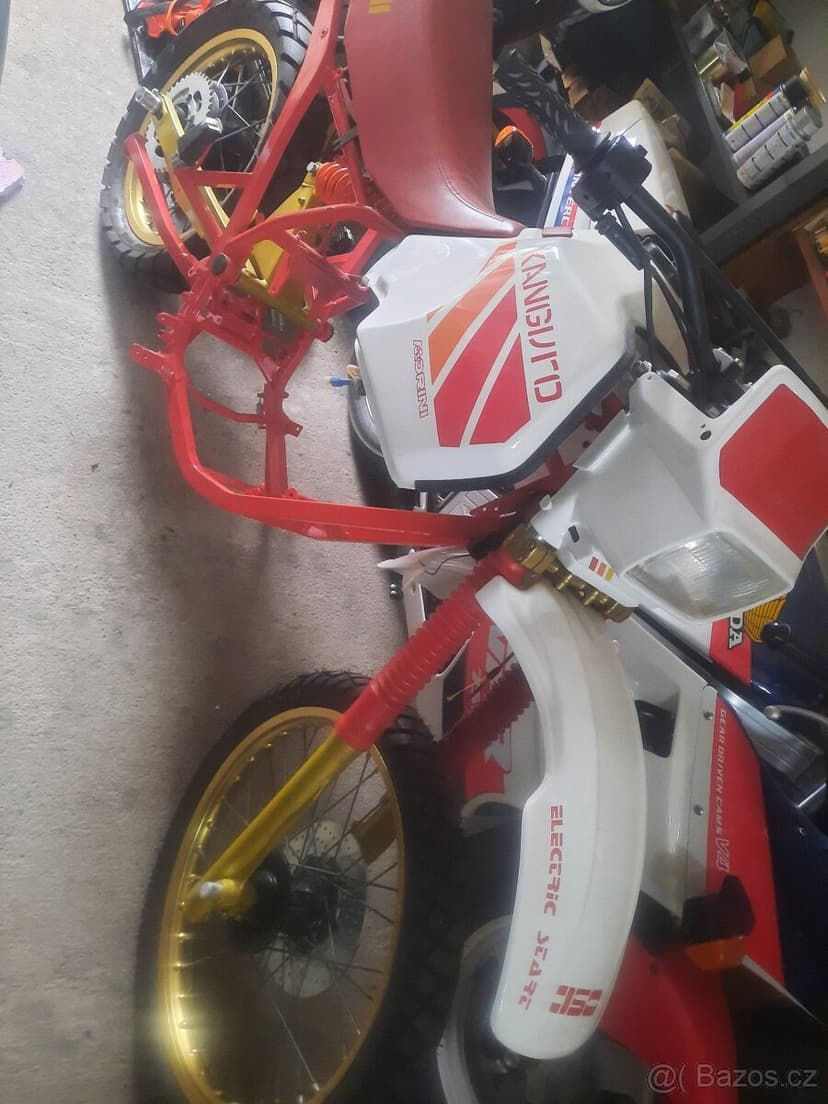 2 x Moto Morini Kanguro 350 X3