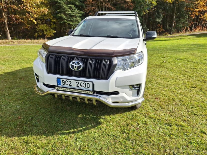 Toyota land cruiser 150