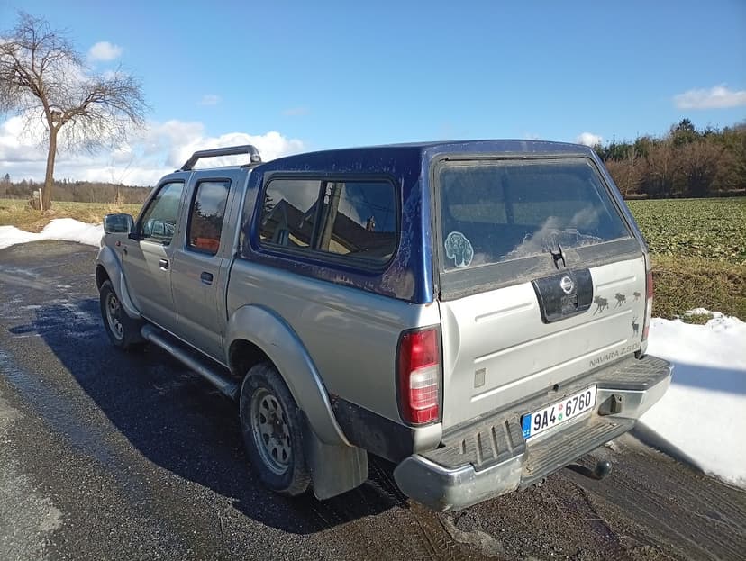 Nissan Navara 2,5 TDI