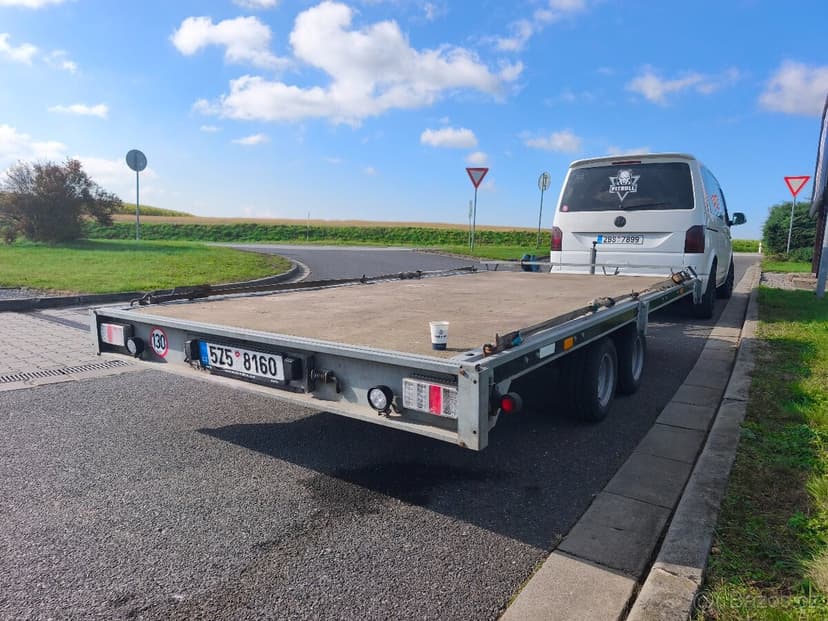 Auto přepravnik Tanatech