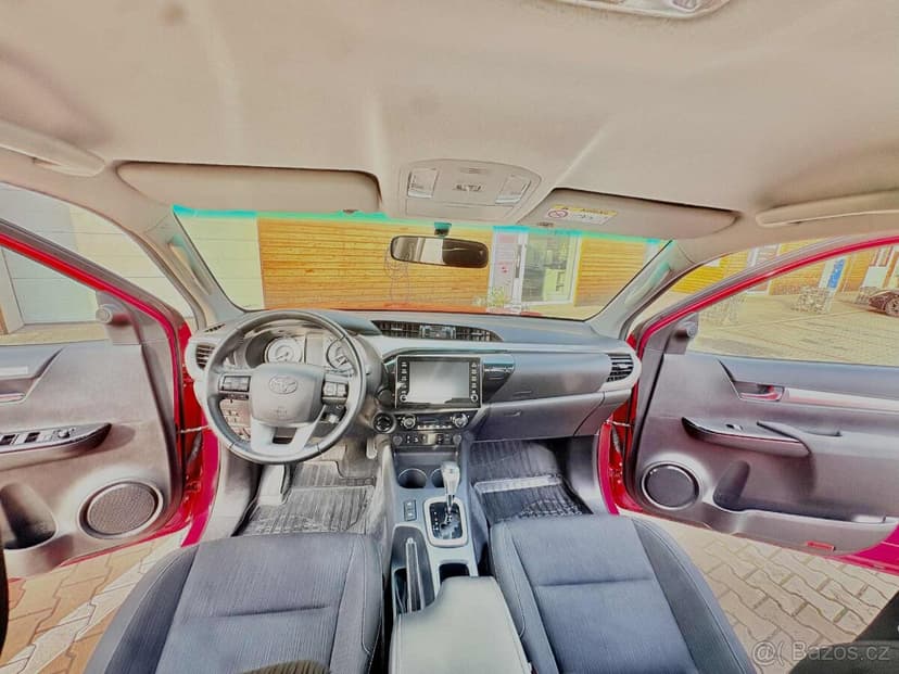 Toyota Hilux 2.4 D-4D (110 kW), 2021, 4×4,1. majitel, Diesel