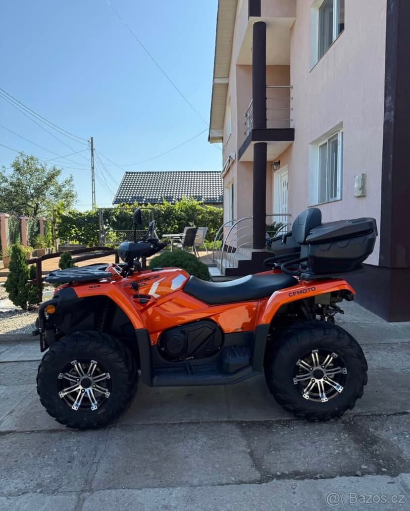 Čtyřkolku CF Moto 450L