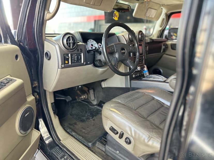 Hummer H2