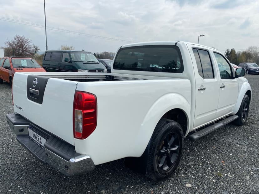 Nissan Navara 2.5 DCi 140 kW , DOUBLE CAB