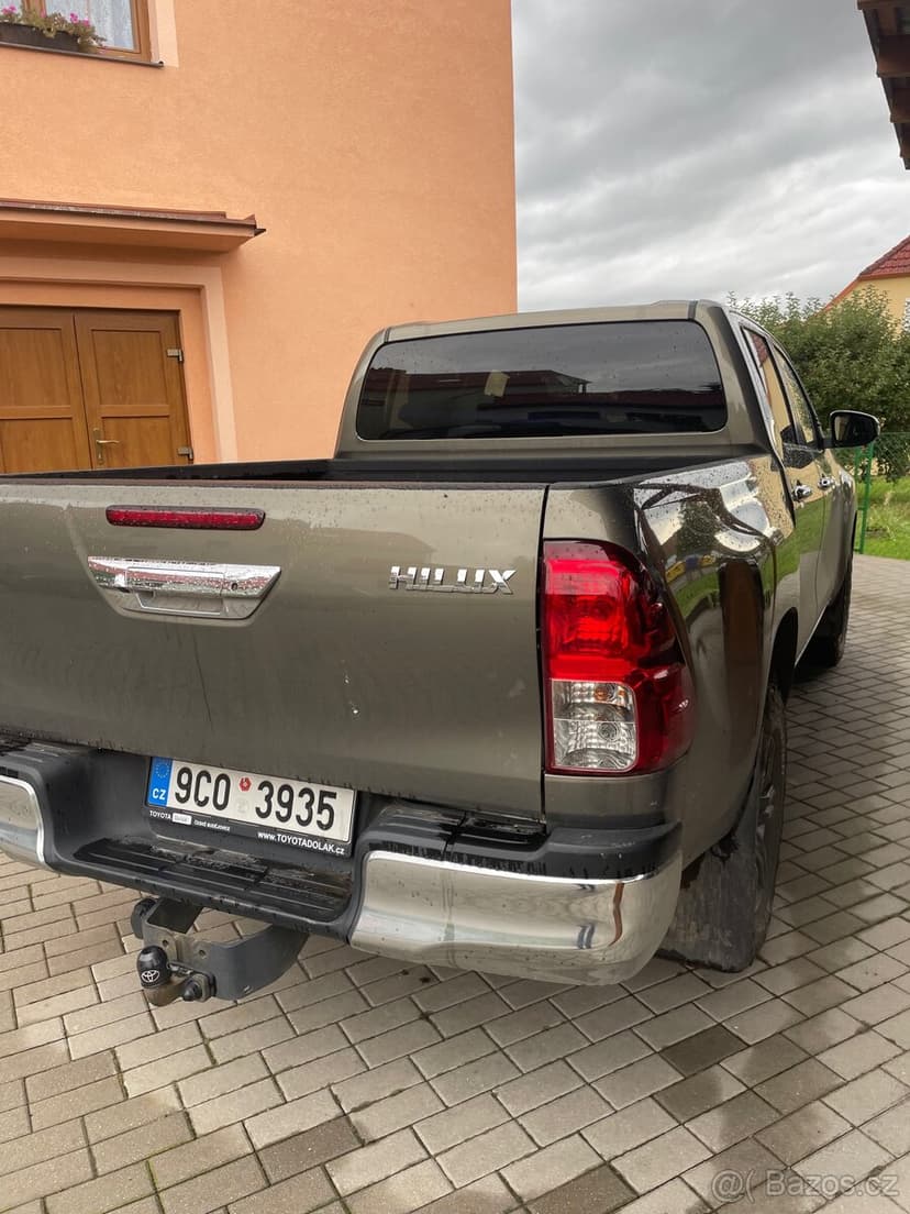Prodám Toyota Hilux