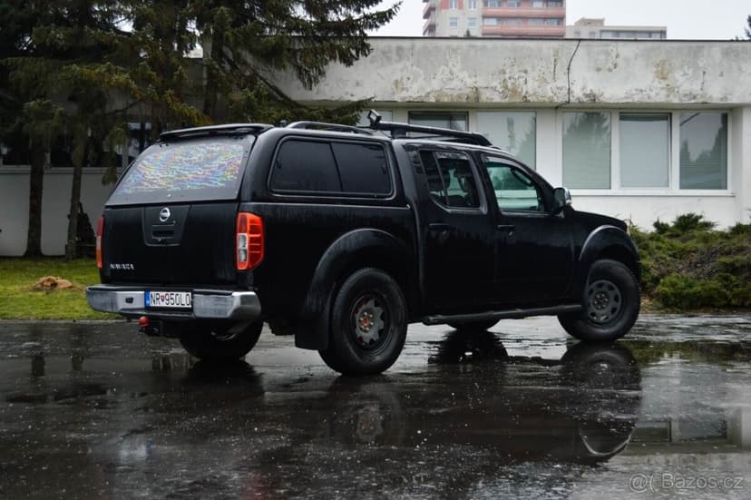Nissan Navara DoubleCab 2.5D LE A/T