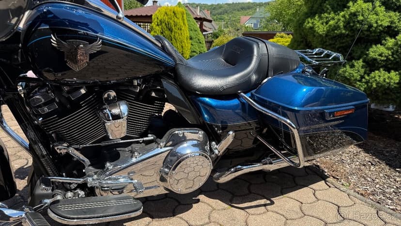 Harley Davidson Street 115th Anniversary Street Glide Specia