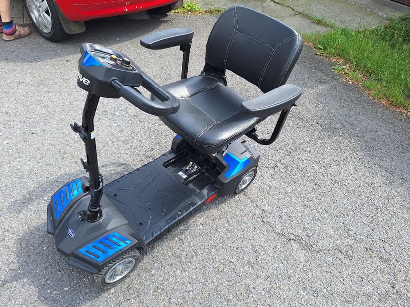 Elektricky invalidni vozík