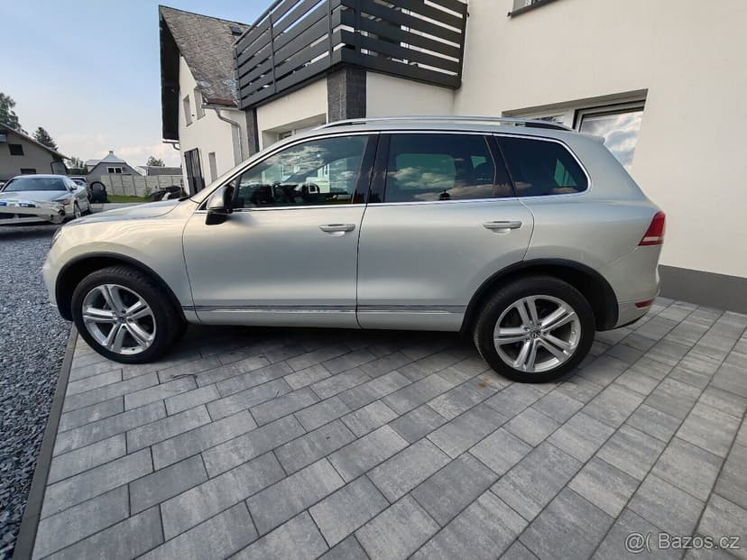 VW Touareg 3.0Tdi V6 180kW BLUEMOTION 2012 tažné 3,5t