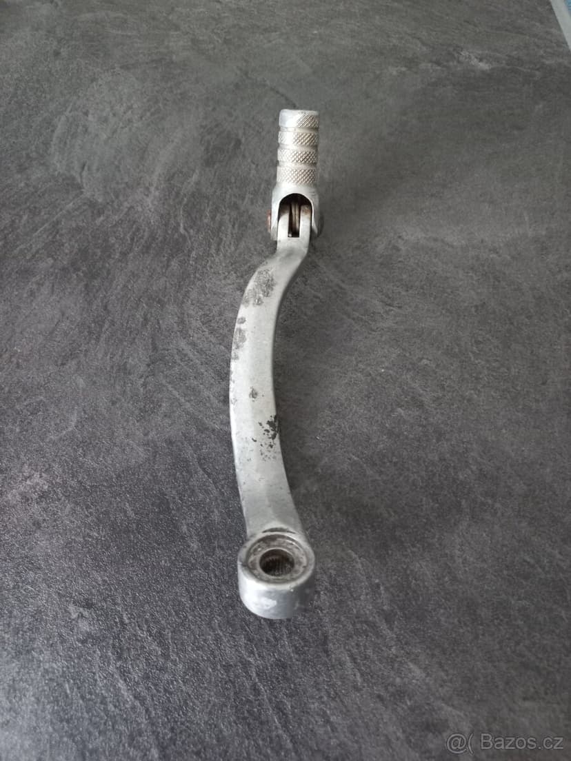 KTM 520 EXC - řadící páka