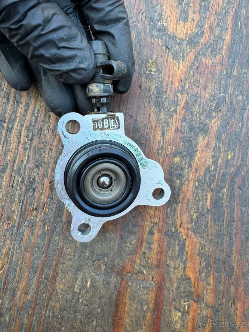 Píst spojky vysouvací koš přítlačného talíře ktm husqvarna