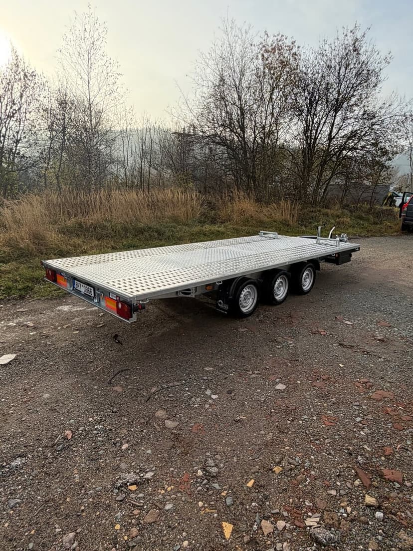 Prodám nový 3-nápravový plato přívěs BLYSS 3500 kg