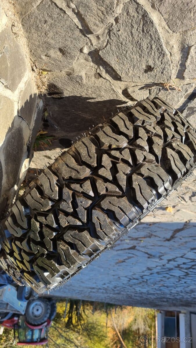 Litá kola s offroad pneu 215/65 R16