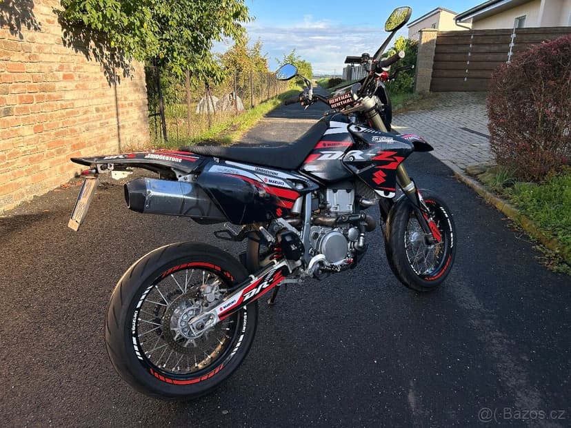Suzuki DR-Z 400 SM