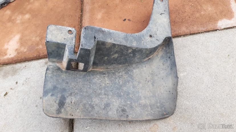 Nissan Patrol Y61 -  Lemy , podběhy, zástěrka