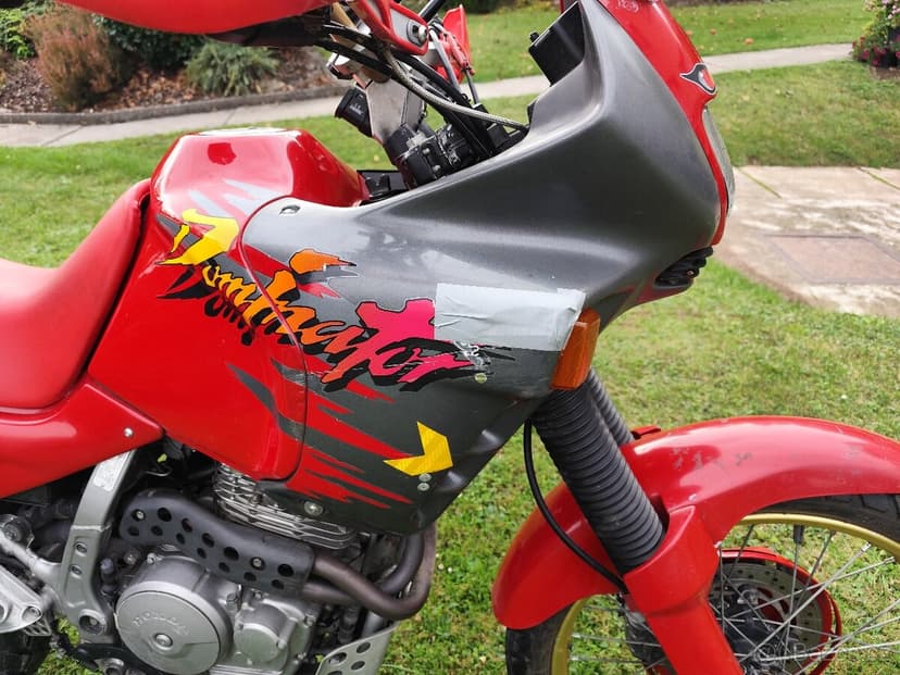 Prodám Honda NX 650 Dominátor