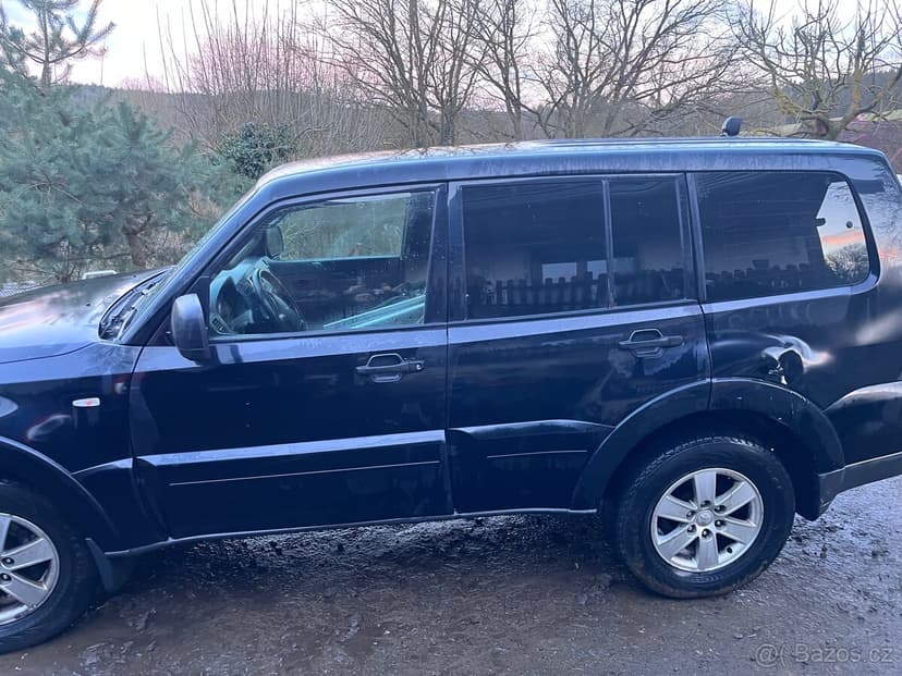 Mitsubishi Pajero IV V80 4x4 offroad terénní Nová STK