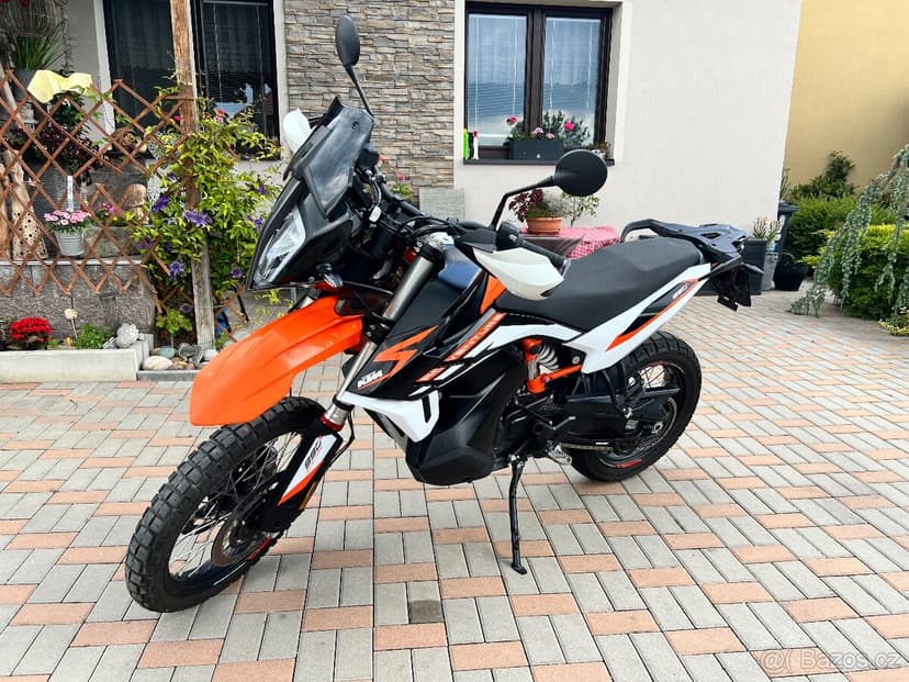 Ktm 890R Adventure Záruka  Plná výbava