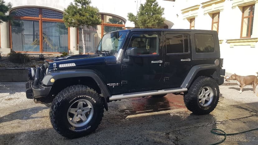prodám Jeep wrangler rubicon JK možný odpočet DPH
