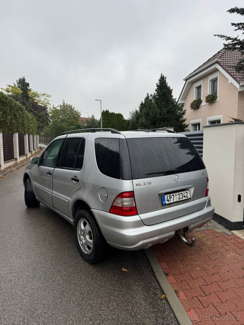 Mercedes-Benz ML 270 CDI, r.v. 2004