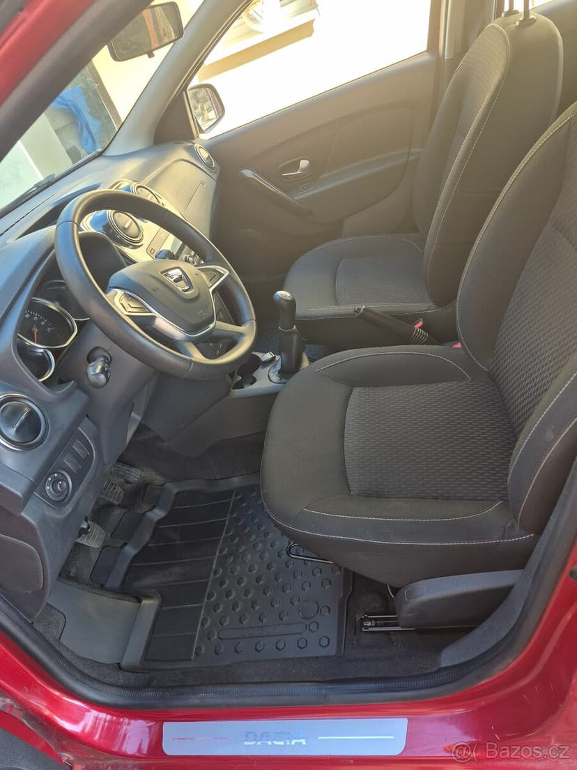 Dacia Logan MCV 1.0 SCe Arctica - plný servis